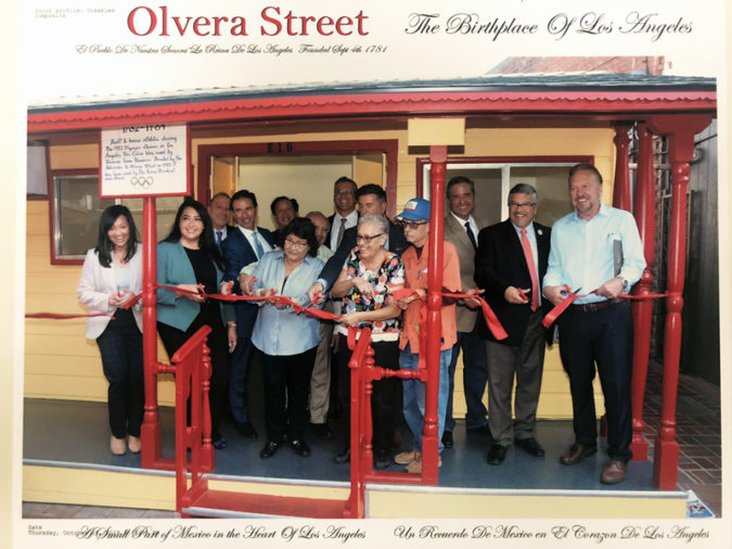 Roxborough_El_Pueblo_Ribbon_Cutting